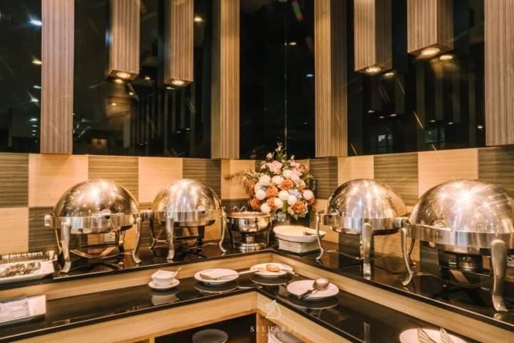 Seeharaj Hotel Uttaradit Eksteriør billede