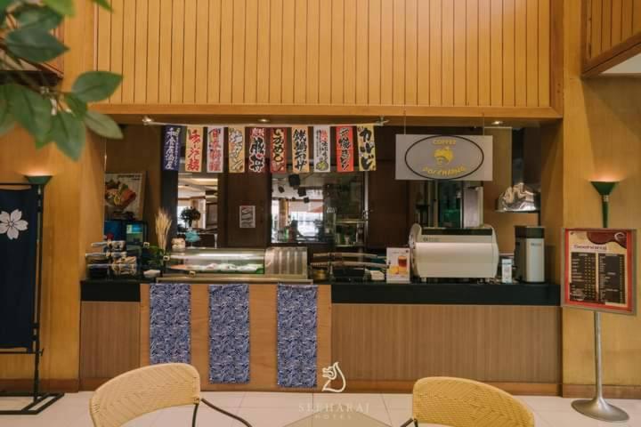 Seeharaj Hotel Uttaradit Eksteriør billede