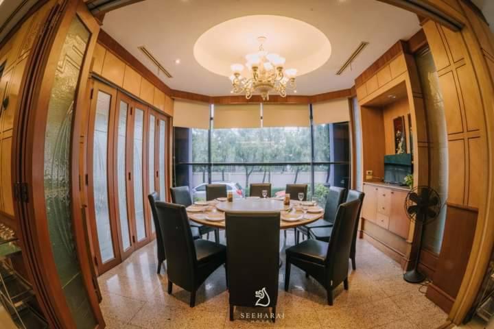 Seeharaj Hotel Uttaradit Eksteriør billede